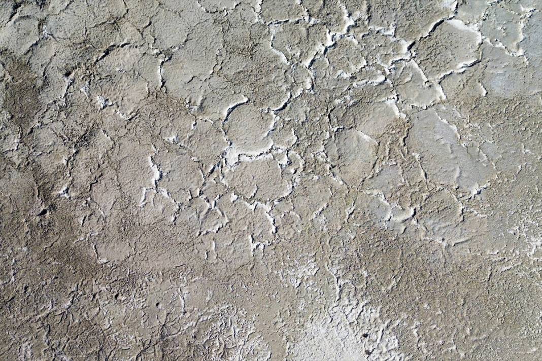 Konya’nın 2 gölü daha kurudu! Manzara yürek yakıyor 2